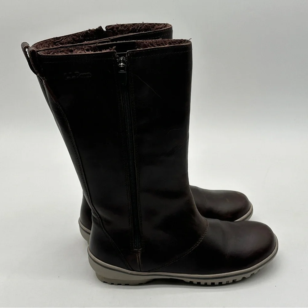 Women’s L.L. Bean Carrabassett Boots, 12